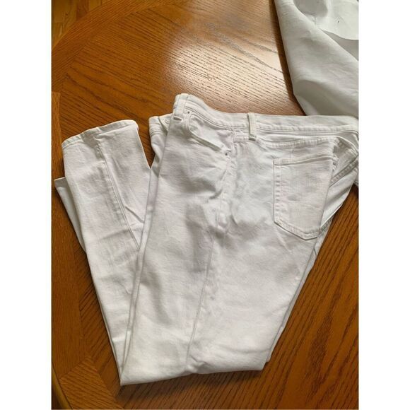 Gap 1969 Girlfriend Jeans - Picture 6 of 8